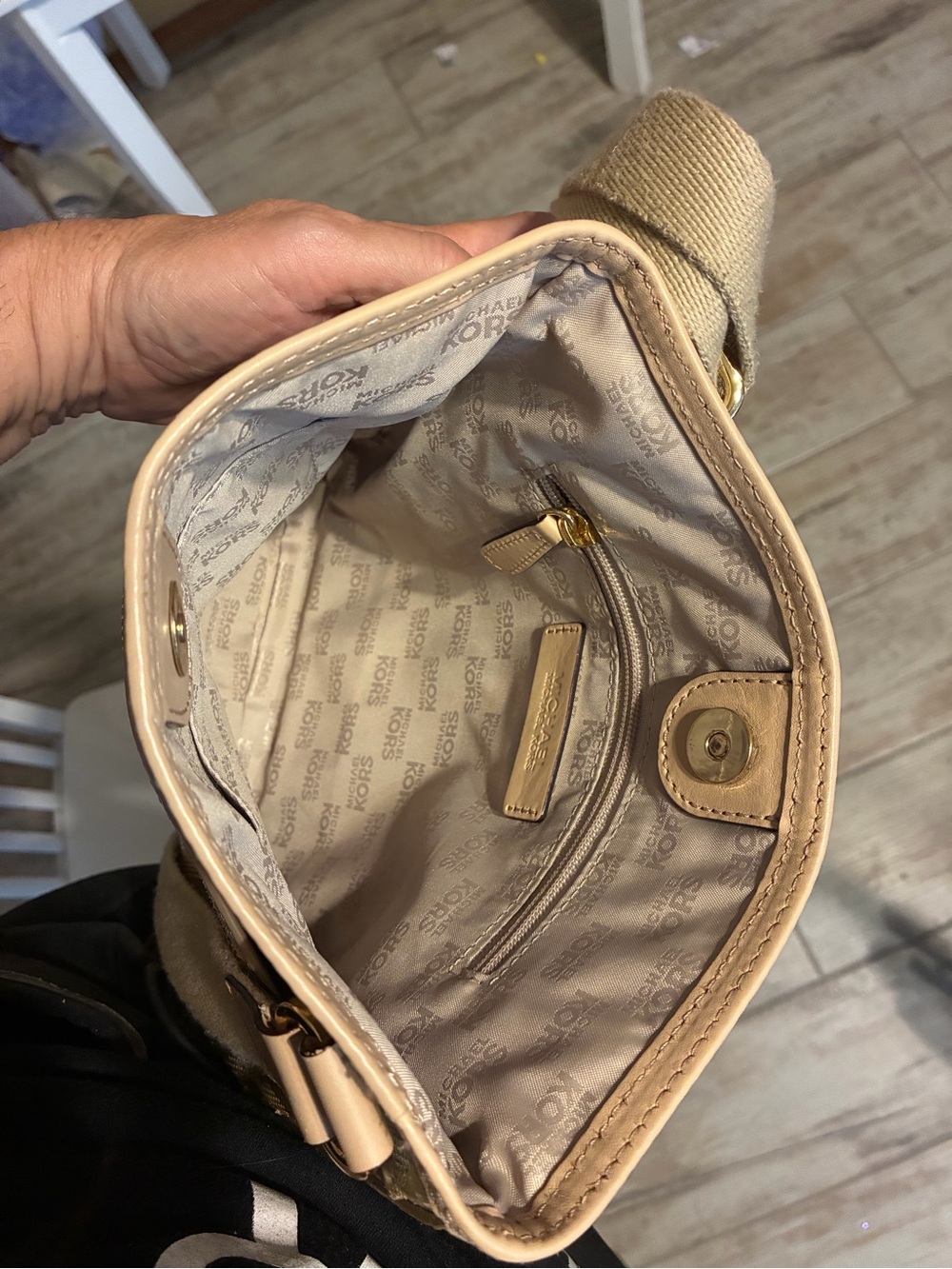 Michael Kors Slim Shiney Gold Crossbody With Canvas Strap - Picture 7 of 16